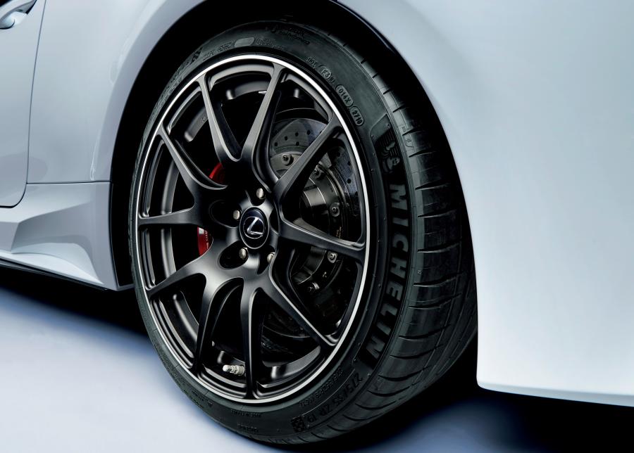 Колеса Lexus RC F Performance Package 2019 года  (JP) (фото 4 из 31)